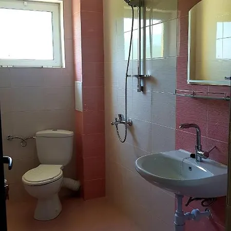 ゲストハウス амида 4*