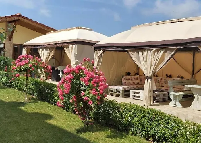 амида 招待所 瓦尔瓦拉